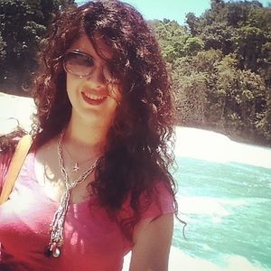 Meet your Posher, Silvia gabriela